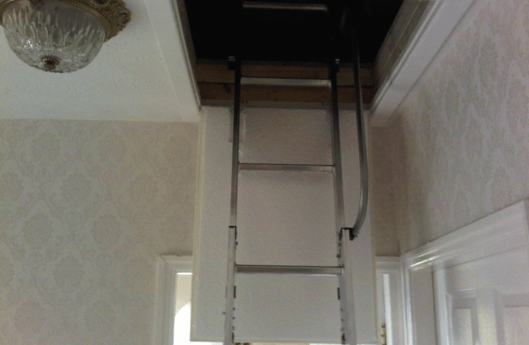 Aluminium loft ladder